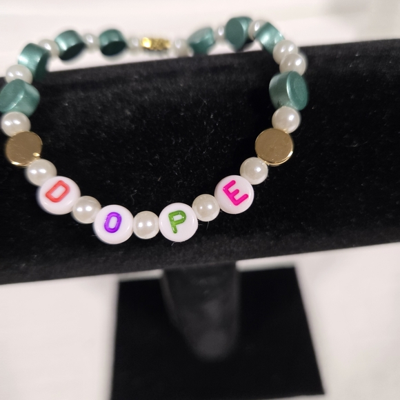 Colorful Beaded Bracelet with 'DOPE' Letters - Picture 7 of 8